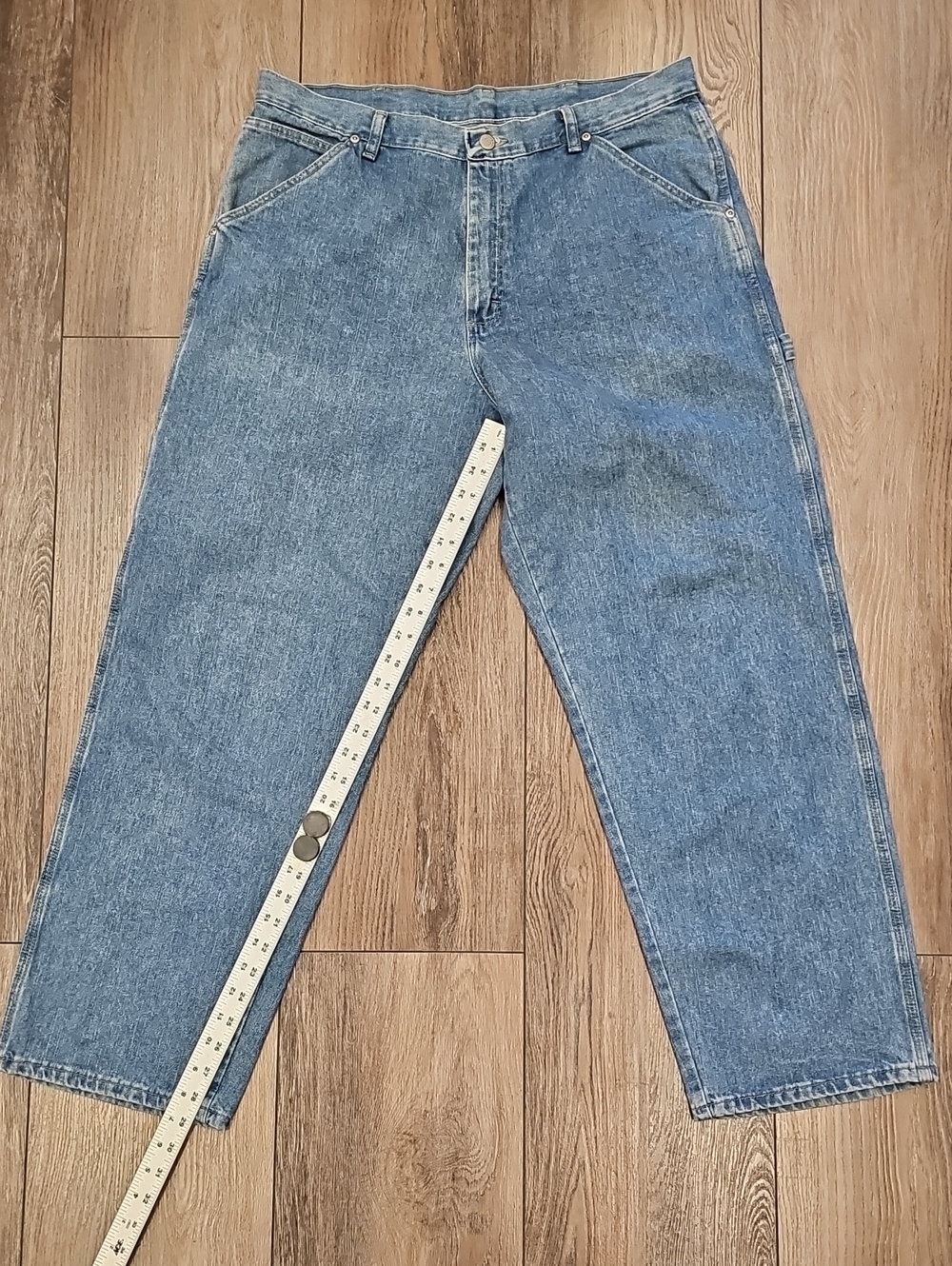 Wrangler Men's Relaxed Fit Light Blue Denim Jeans